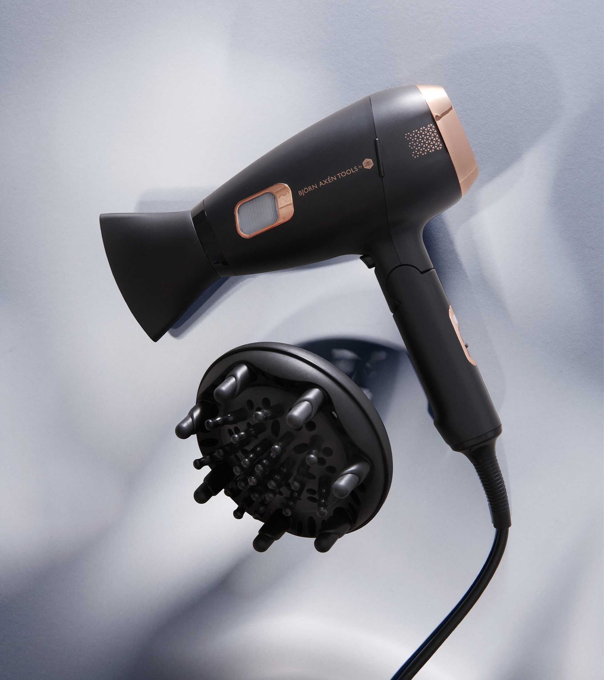 Ultimate Experience Hair dryer